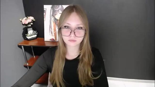 Image 2 of cute_minx Stream on Chaturbate on 2 months ago