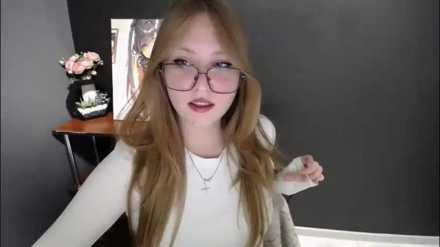 Image 10 of cute_minx Stream on Chaturbate on 2 months ago