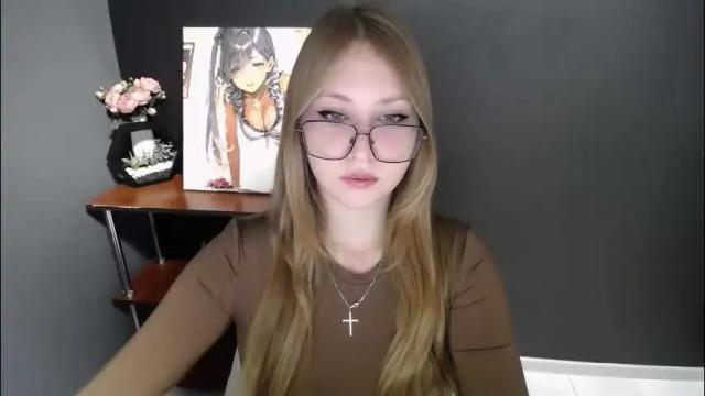 Image 4 of cute_minx Stream on Chaturbate on 1 month ago