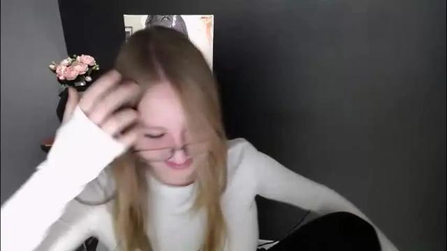 Image 6 of cute_minx Stream on Chaturbate on 1 month ago