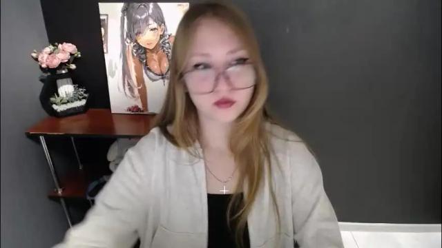 Image 2 of cute_minx Stream on Chaturbate on 1 month ago