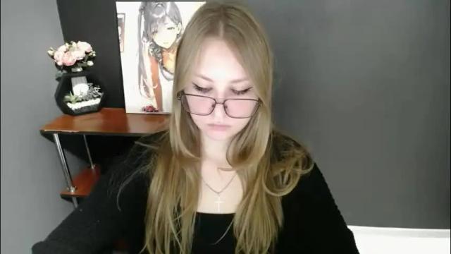 Image 2 of cute_minx Stream on Chaturbate on 1 month ago
