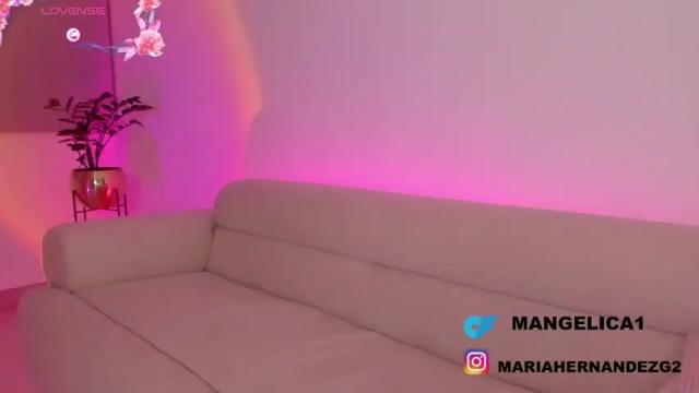 Image 6 of cute_molly18 Stream on Chaturbate on 1 month ago