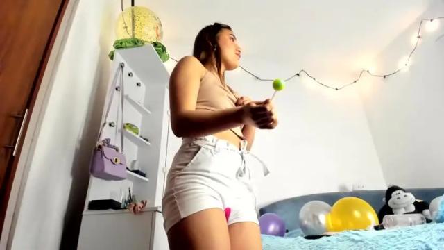 Image 8 of cute_mon Stream on Chaturbate on 21 months ago