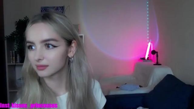 Image 2 of cute_perverts Stream on Chaturbate on 19 months ago