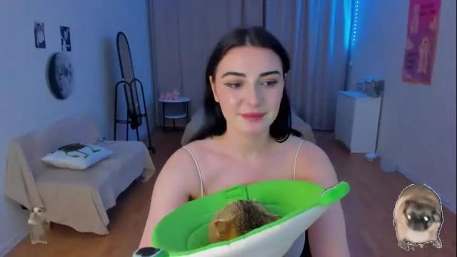 Image 8 of cute_redface_ Stream on Chaturbate on 3 months ago