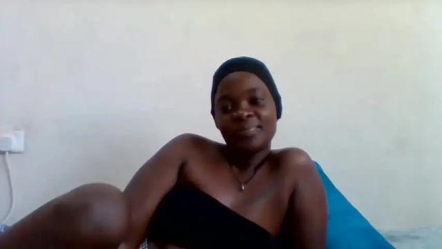 Image 10 of cute_reina Stream on Chaturbate on 20 months ago