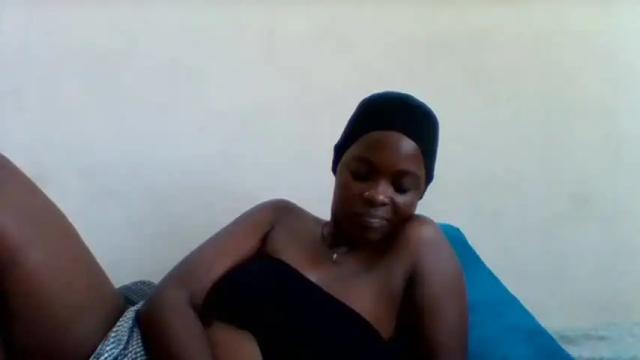 Image 12 of cute_reina Stream on Chaturbate on 20 months ago