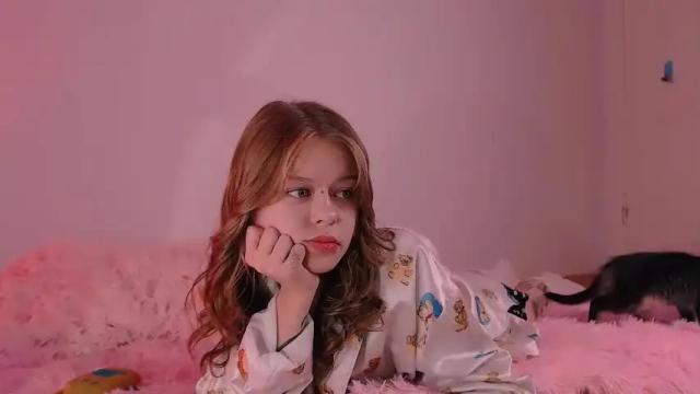 Image 2 of cute_shyy Stream on Chaturbate on 21 months ago