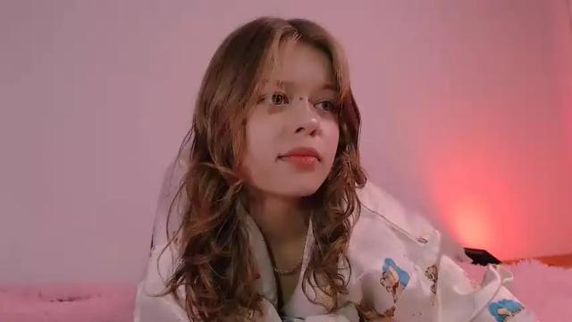 Image 7 of cute_shyy Stream on Chaturbate on 20 months ago