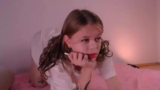 Image 7 of cute_shyy Stream on Chaturbate on 20 months ago