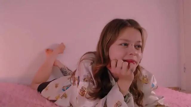 Image 4 of cute_shyy Stream on Chaturbate on 19 months ago