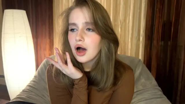 Image 11 of cute_siberian_girl Stream on Chaturbate on 16 months ago