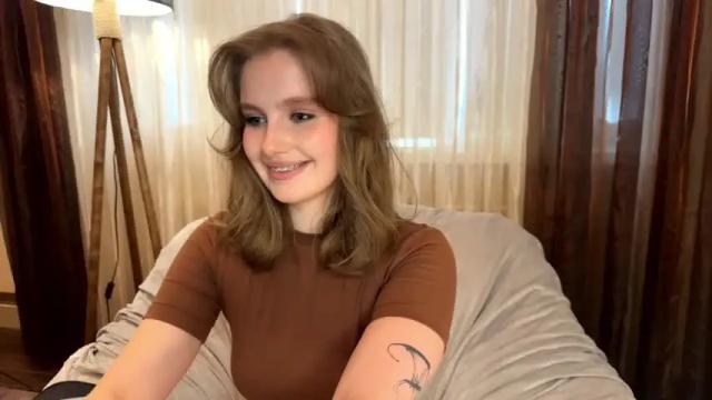 Image 6 of cute_siberian_girl Stream on Chaturbate on 14 months ago