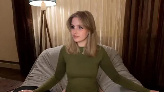 Image 3 of cute_siberian_girl Stream on Chaturbate on 14 months ago
