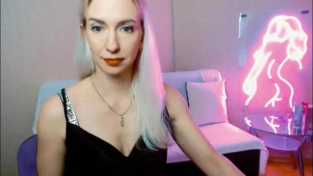 Thumbnail 1, cute_smile_shy's Stream at Chaturbate, 2 months ago