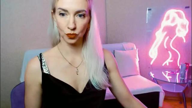 Image 2 of cute_smile_shy Stream on Chaturbate on 2 months ago