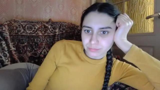 Image 2 of cute_strawberry_ Stream on Chaturbate on 14 months ago