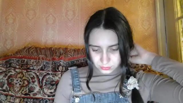 Image 2 of cute_strawberry_ Stream on Chaturbate on 14 months ago
