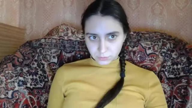 Image 3 of cute_strawberry_ Stream on Chaturbate on 13 months ago