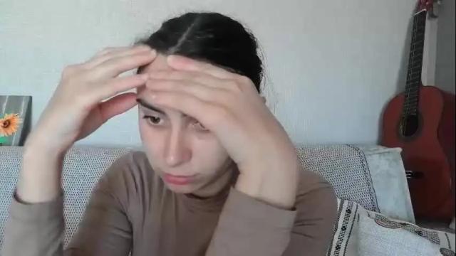 Image 4 of cute_strawberry_ Stream on Chaturbate on 25 days ago