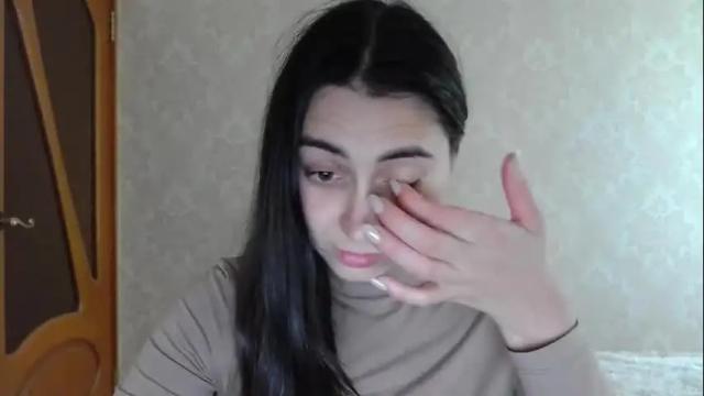 Image 3 of cute_strawberry_ Stream on Chaturbate on 13 days ago