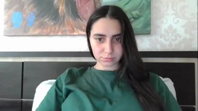 Image 3 of cute_strawberry_ Stream on Chaturbate on 10 days ago