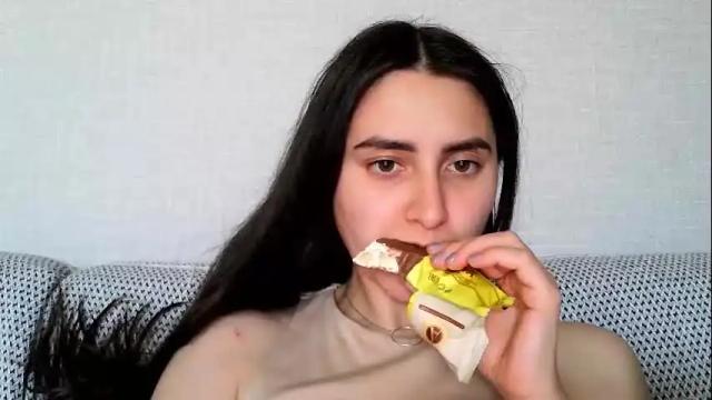 Image 4 of cute_strawberry_ Stream on Chaturbate on 3 days ago