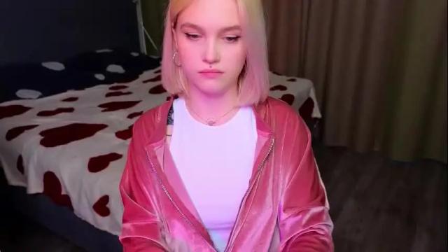 Image 3 of cute_summer_breathe Stream on Chaturbate on 6 days ago
