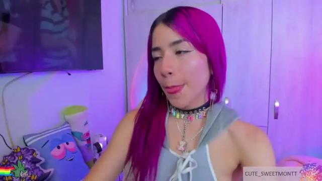 Image 6 of cute_sweetmontt Stream on Chaturbate on 19 months ago