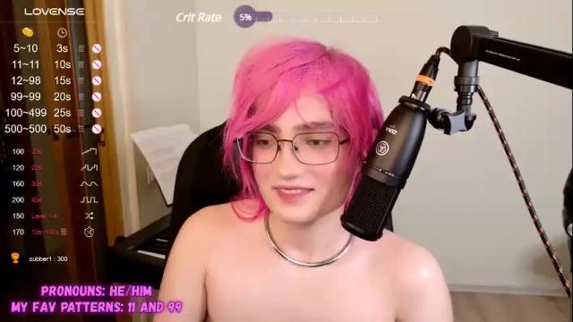 Image 3 of cute_yuki_kun Stream on Chaturbate on 12 days ago
