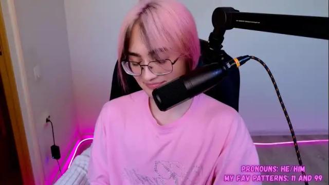 Image 6 of cute_yuki_kun Stream on Chaturbate on 19 days ago