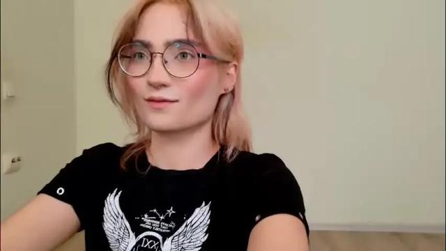 Image 4 of cute_yuki_kun Stream on Chaturbate on 1 month ago