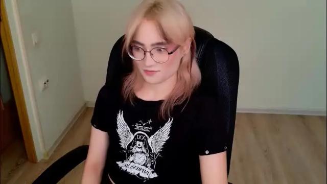 Image 7 of cute_yuki_kun Stream on Chaturbate on 1 month ago
