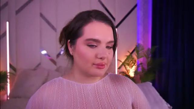 Image 10 of cuteamberr Stream on Chaturbate on 1 month ago