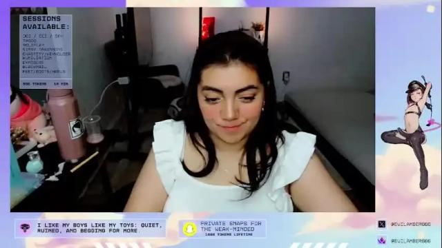 Image 4 of cuteambervi Stream on Chaturbate on 5 months ago