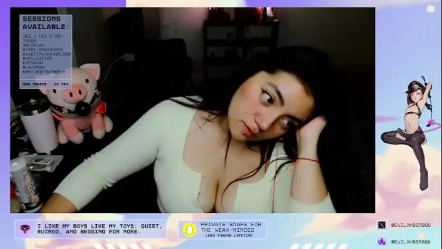 Image 8 of cuteambervi Stream on Chaturbate on 5 months ago