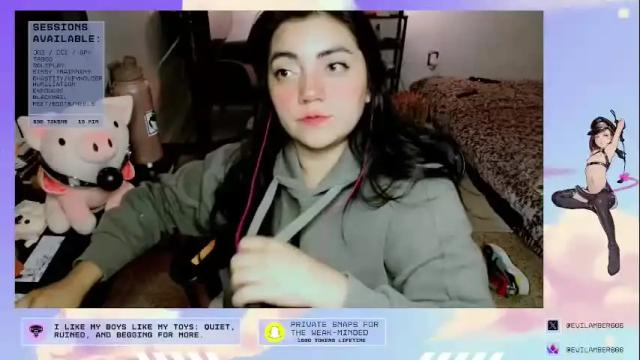 Image 4 of cuteambervi Stream on Chaturbate on 5 months ago