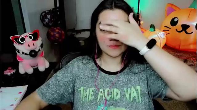 Thumbnail 3, cuteambervi's Stream at Chaturbate, 2 months ago