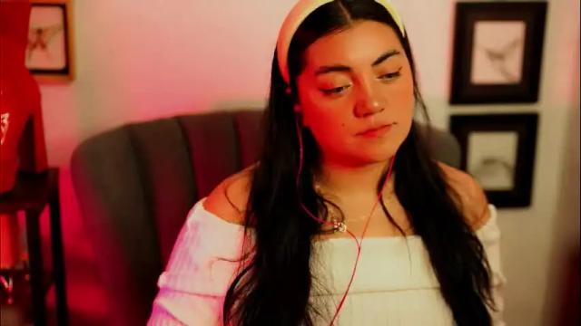 Thumbnail 1, cuteambervi's Stream at Chaturbate, 28 days ago