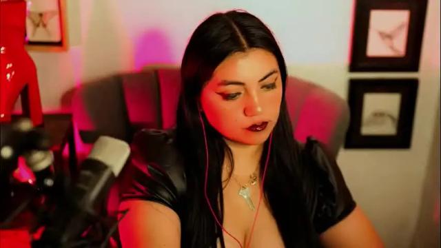 Thumbnail 1, cuteambervi's Stream at Chaturbate, 23 days ago