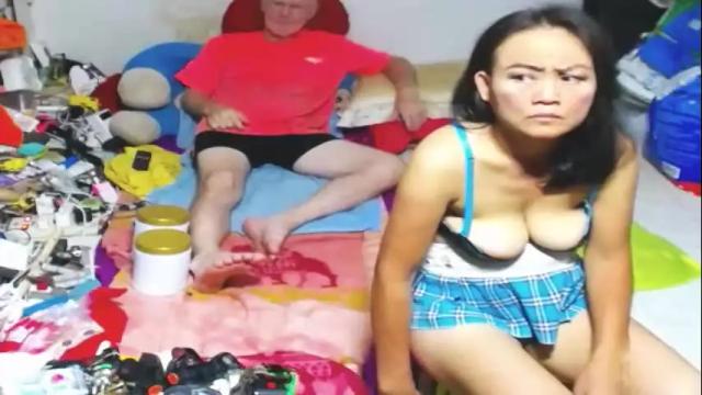 Image 12 of cuteandsexyone Stream on Chaturbate on 5 days ago