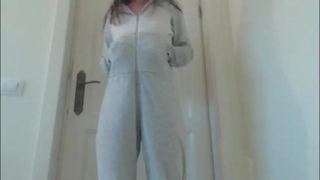 Image 3 of cuteangelx Stream on Chaturbate on 5 days ago