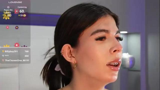 Image 10 of cutearii Stream on Chaturbate on 9 days ago