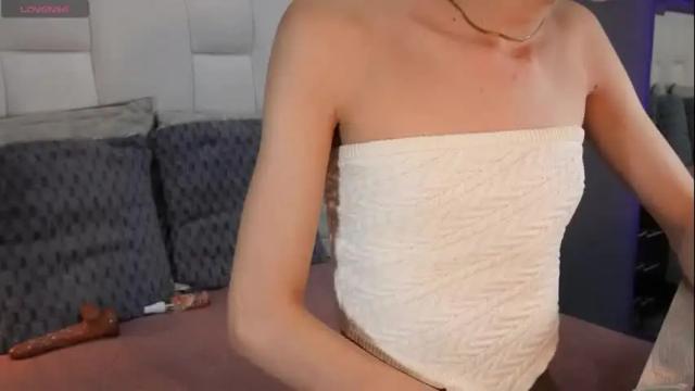 Thumbnail 3, cutearii's Stream at Chaturbate, 1 month ago