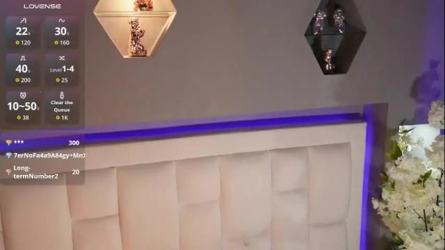 Image 8 of cutearii Stream on Chaturbate on 1 month ago