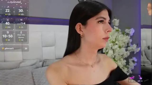 Image 7 of cutearii Stream on Chaturbate on 1 month ago