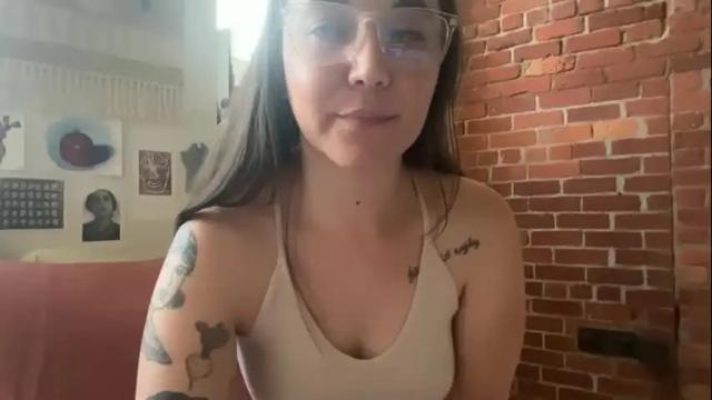 Image 11 of cuteballoons Stream on Chaturbate on 3 months ago