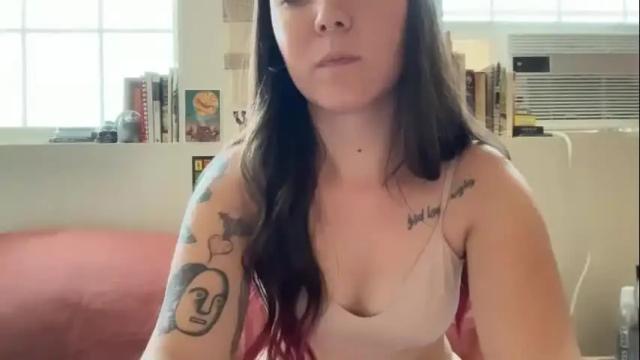 Image 10 of cuteballoons Stream on Chaturbate on 3 months ago