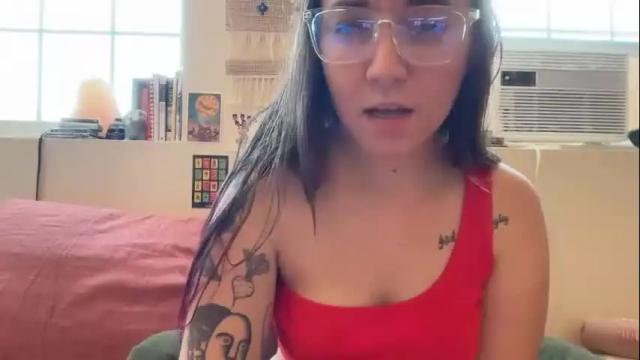 Image 11 of cuteballoons Stream on Chaturbate on 2 months ago